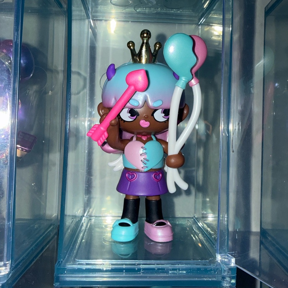 (7) XOX Kweenie Fearless Collection Dolls Bundle - Picture 6 of 11